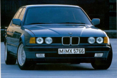 BMW-E32-6