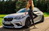 BMW-e32-girl-8